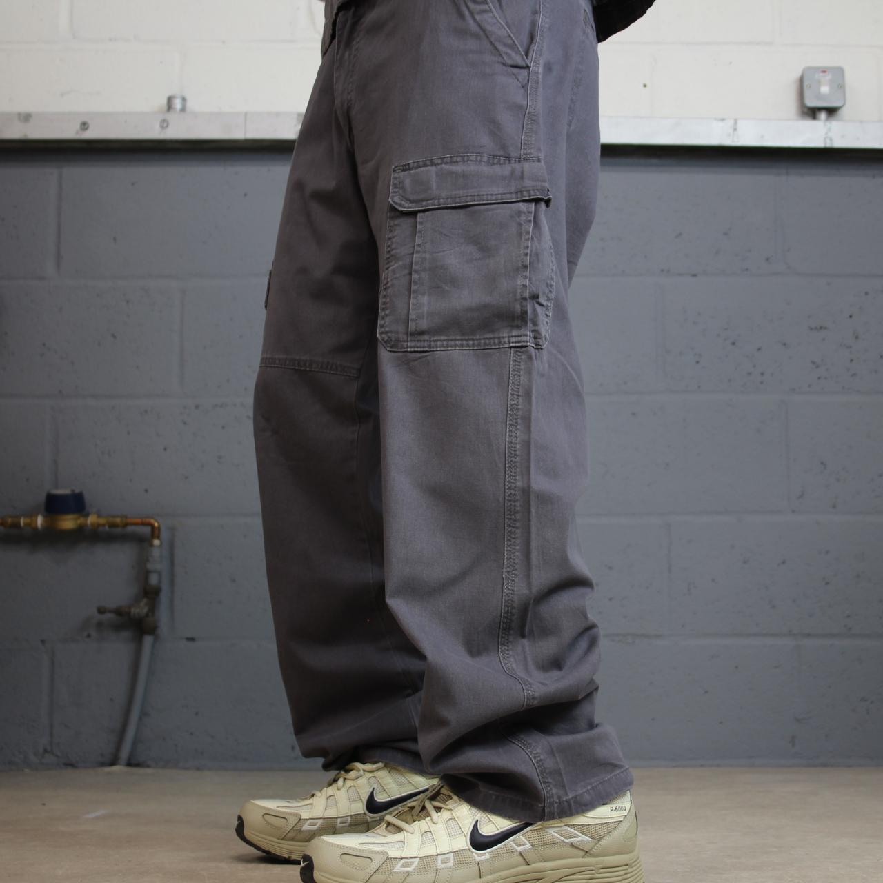 Wrangler cargo pants relaxed y2k grey W34L30 Straight leg relaxed skater work pants