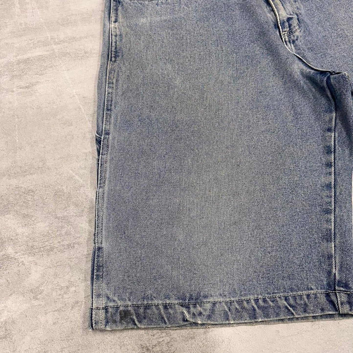 FUBU carpenter jorts W32