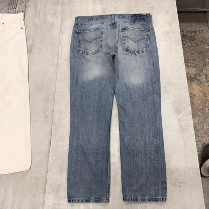Levis jeans W36 L30 blue 514 denim jeans red tab logo