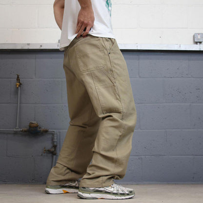 Khaki Wrangler carpenter pants W40L32 loose cargo skater style jeans