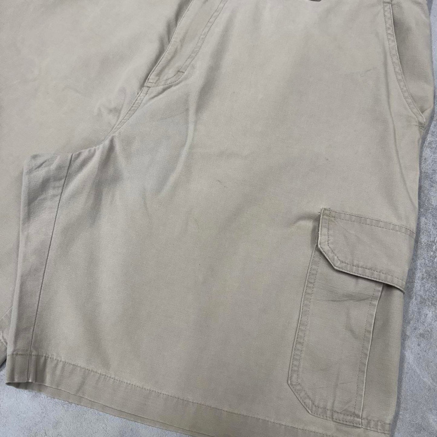 Mens Chaps cargo shorts W40