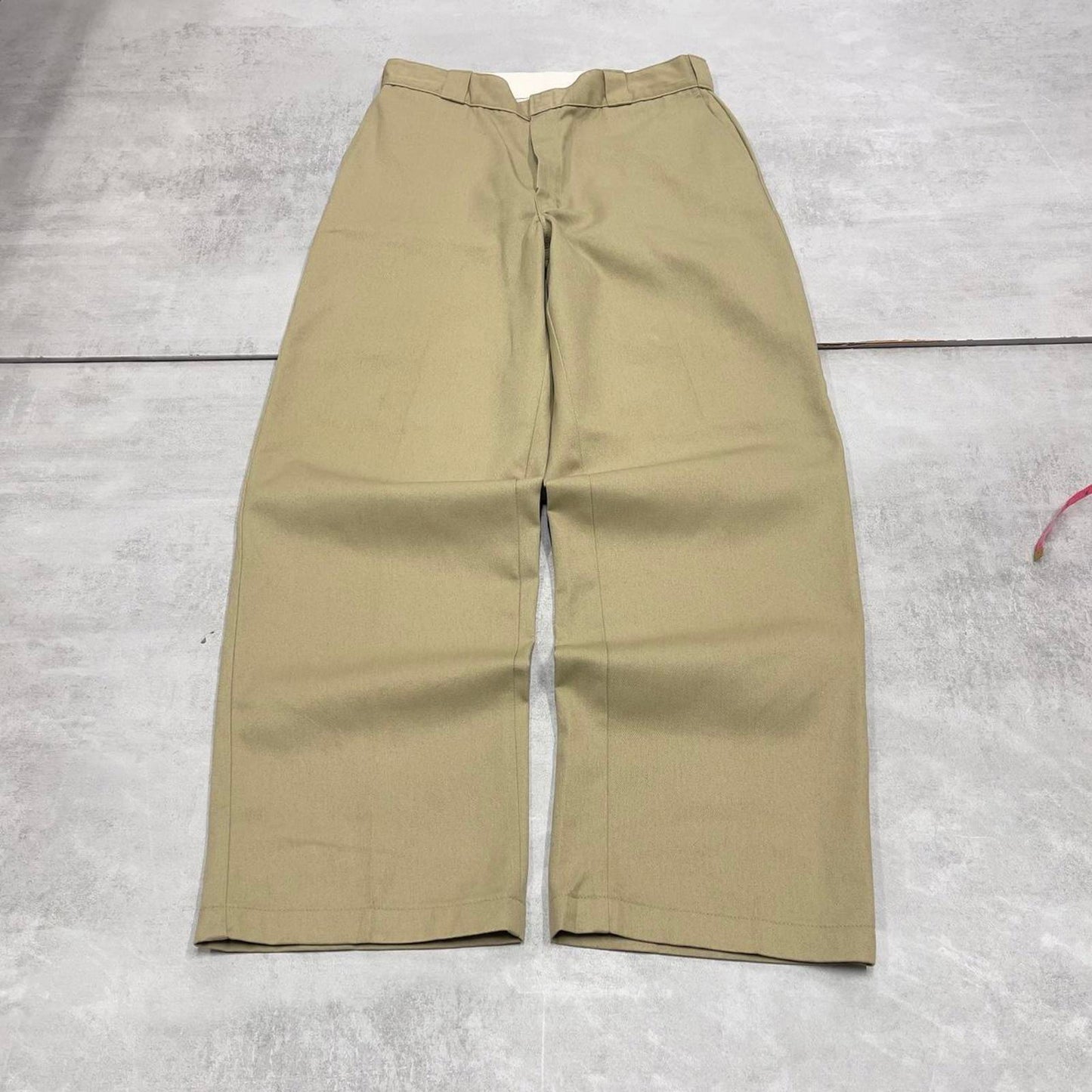 Baggy Dickies pants W34 L32 khaki beige loose twill chino style skater pants
