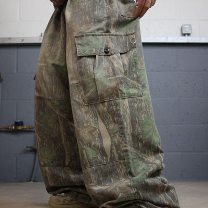 Vintage baggy camo cargo pants y2k utility khaki Gander Mountain Rebark camouflage hunting cargos