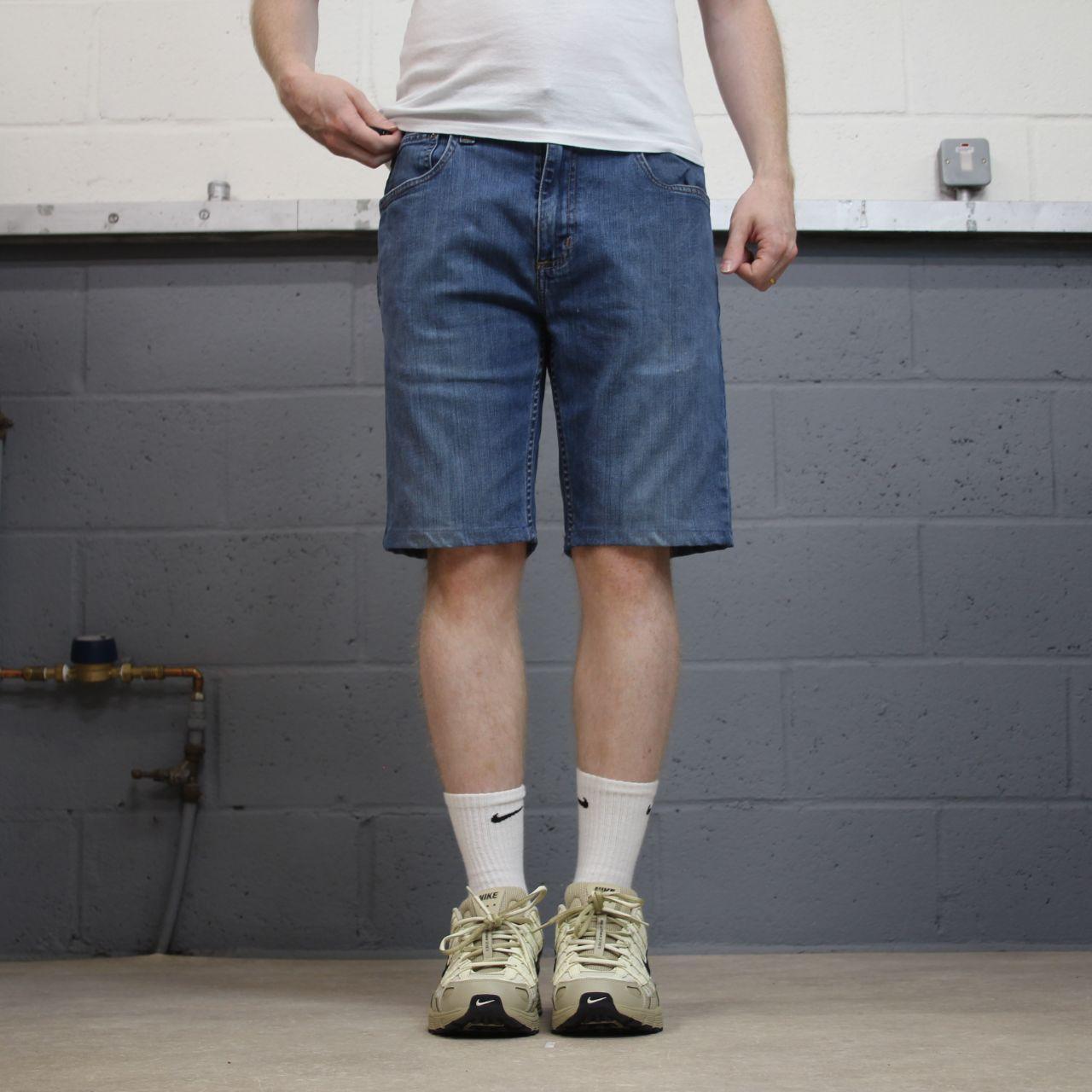Carhartt denim shorts y2k faded blue Loose relaxed fit skater style work jorts