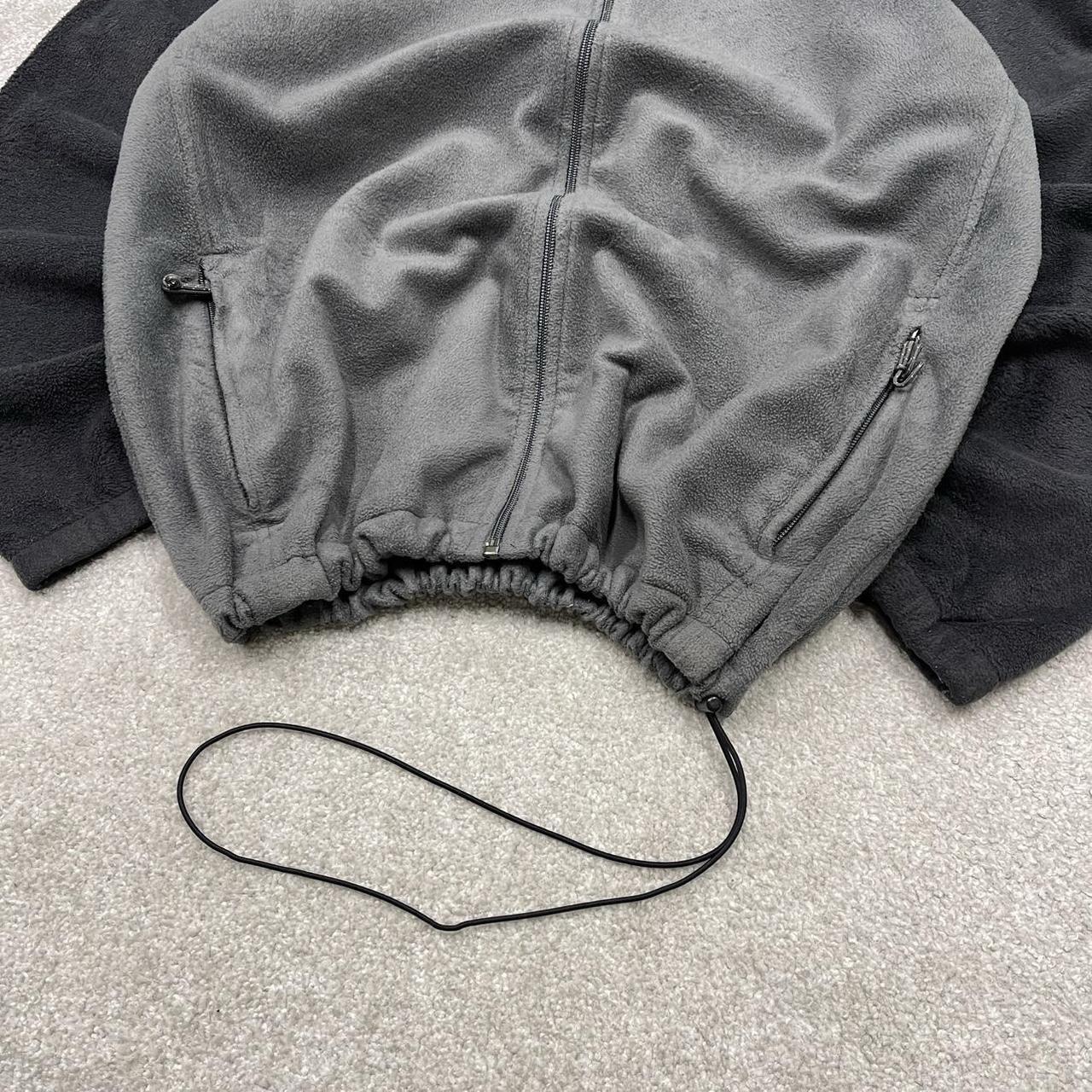 Columbia technical fleece boxy fit grey black Full zip toggle waist two tone surf style
