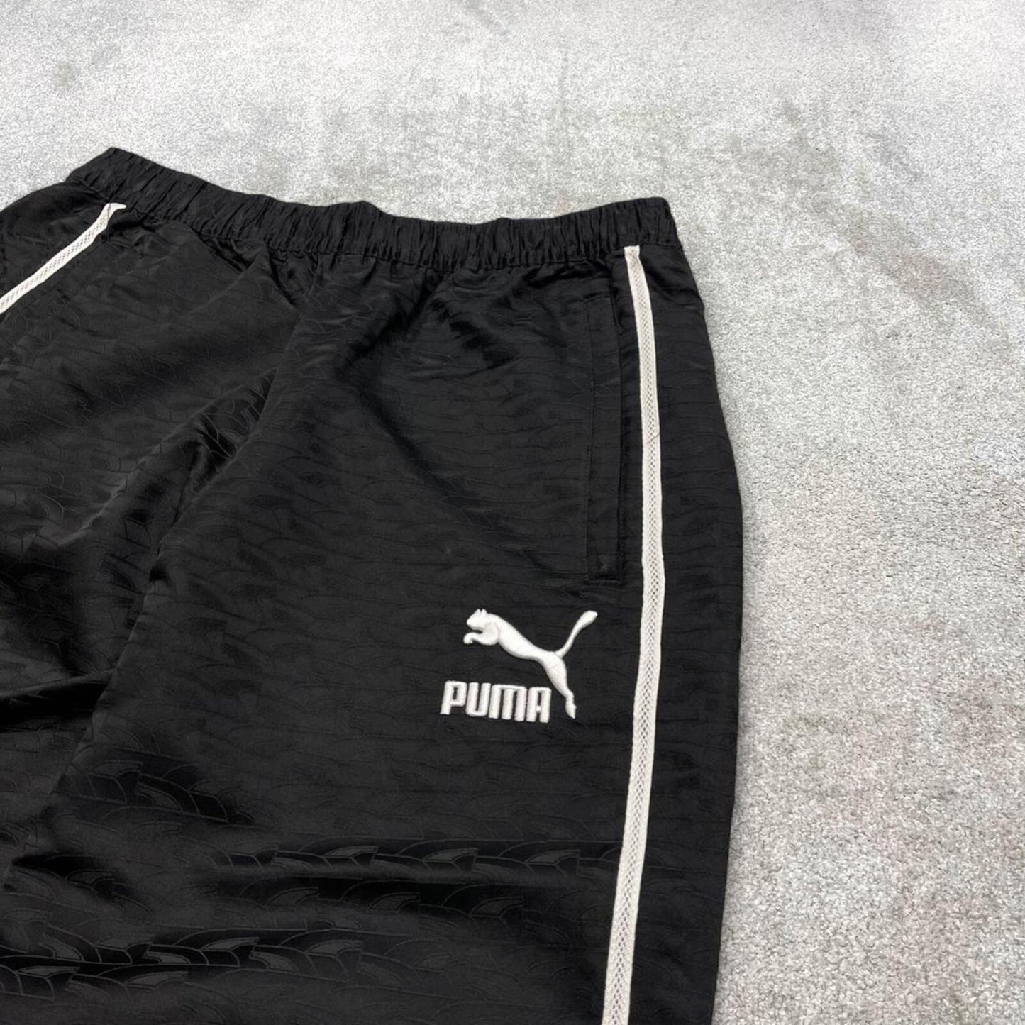 Y2k Puma tracksuit bottoms stripe black