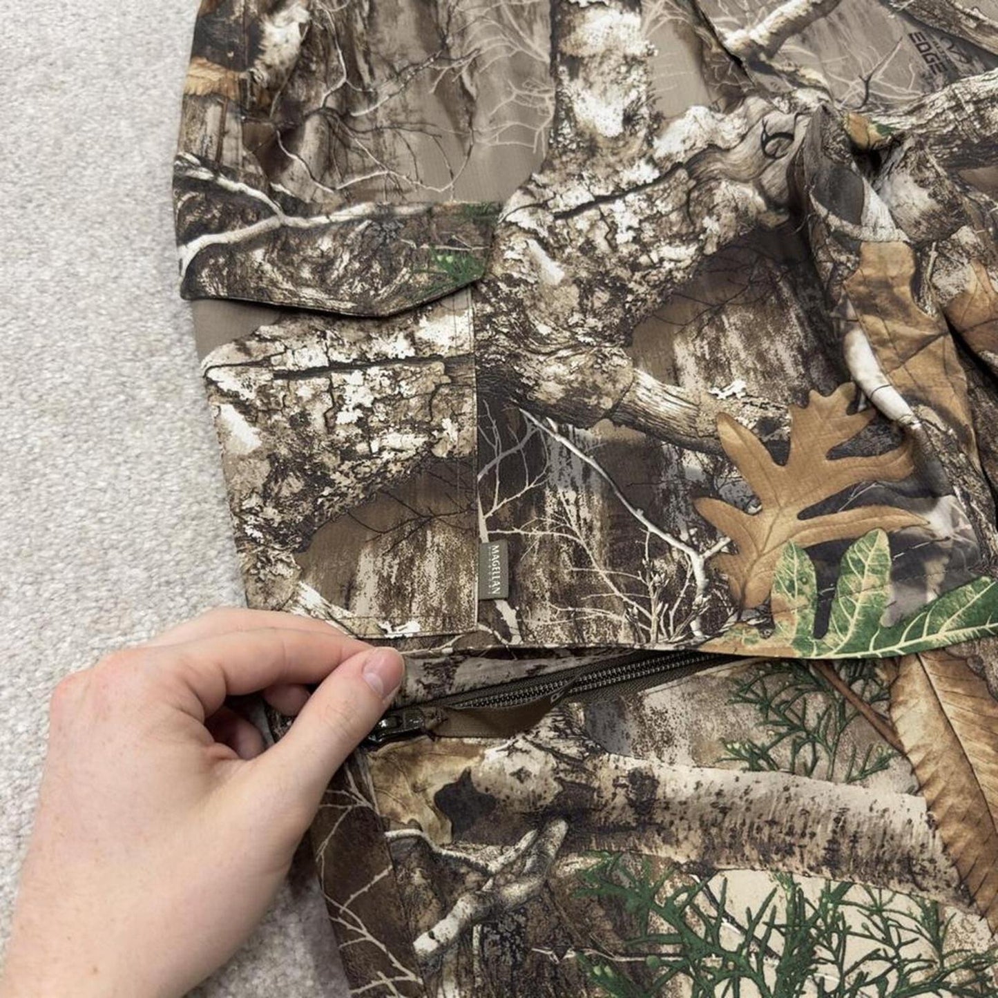 Realtree convertible camo cargo pants green Magellan loose floaty leg camouflage trouser shorts