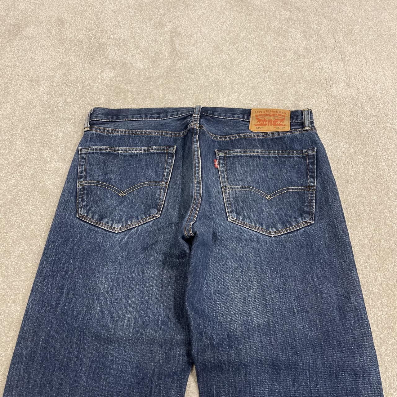Y2K Levi’s 505 jeans W36L30 blue 100% cotton straight fit 5 pocket belt loops red tab logo