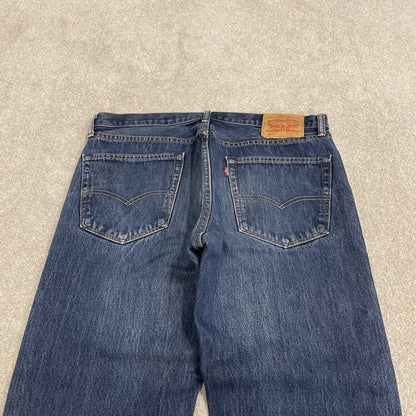Y2K Levi’s 505 jeans W36L30 blue 100% cotton straight fit 5 pocket belt loops red tab logo