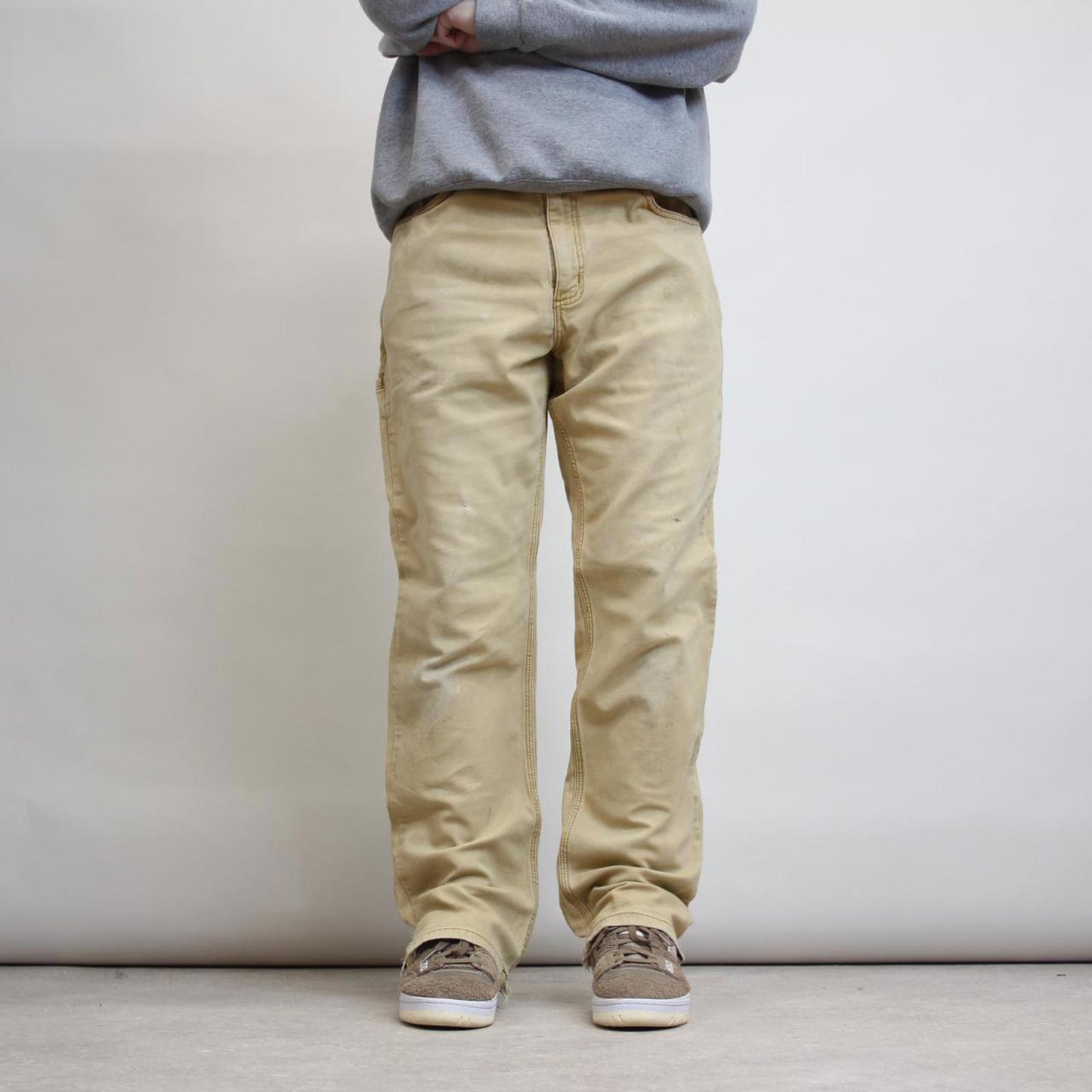 Cream Carhartt carpenter trousers W34L32 relaxed fit skater style pants