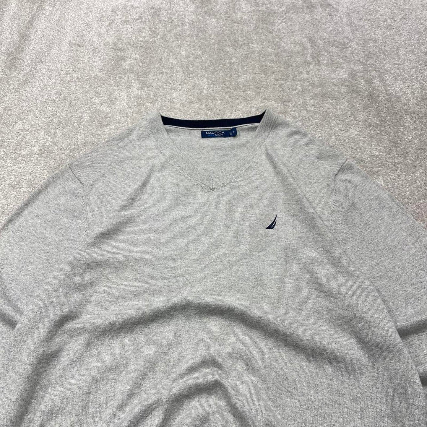 Vintage Y2K Nautica v neck knit sweater jumper grey Embroidered logo knitted pullover