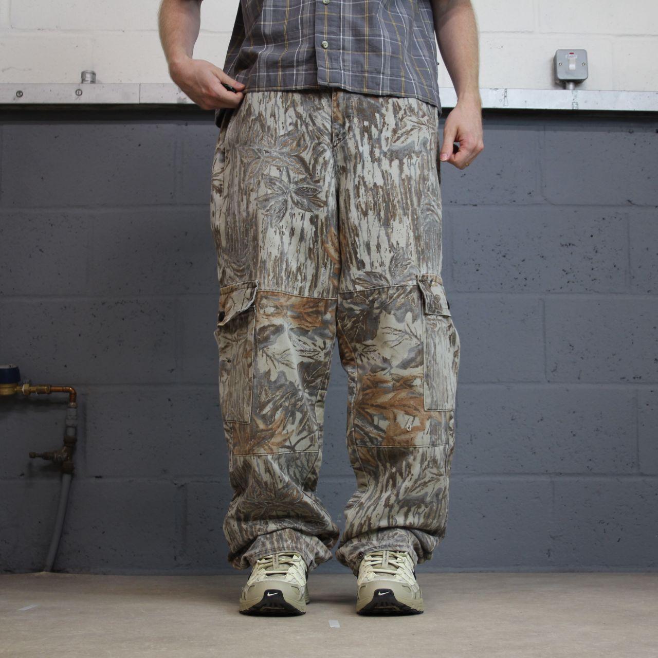 Baggy Camo Realtree cargo pants Y2K khaki camouflage pattern loose leg hunting utility trousers