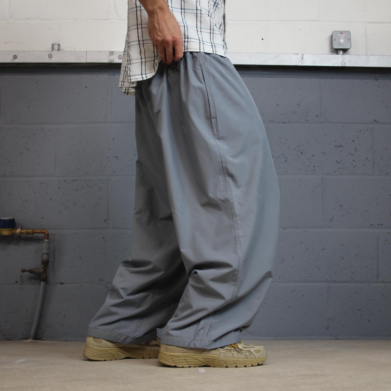 Y2K champion tracksuit bottoms grey XXL Wide leg 2000s style mesh lined track pants