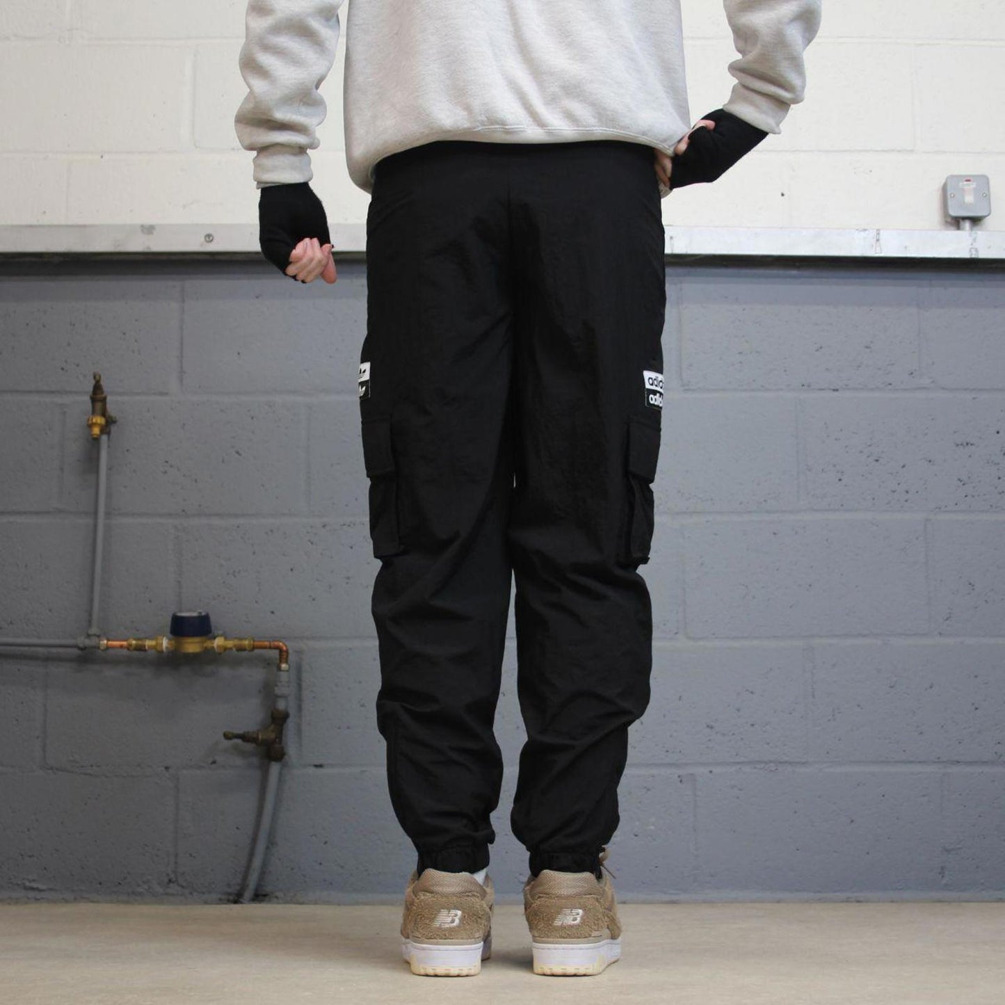 Y2k Adidas tracksuit bottoms XS 00s style black sportswear joggers cargo track pants trackies