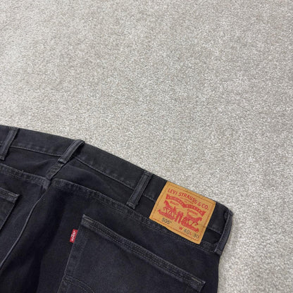Black Levi’s 505 jeans y2k W40L30 Levi’s straight leg 505 red tab logo pants