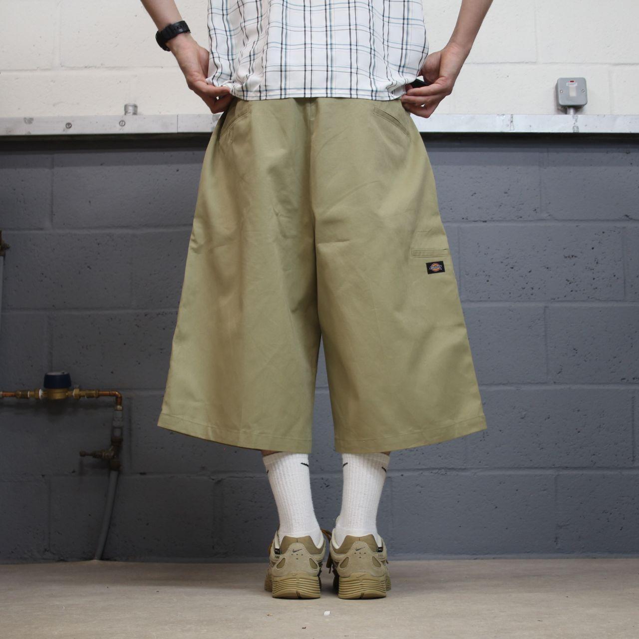 Dickies extra baggy chino shorts carpenter khaki Skater / surf style shorts long wide leg summer