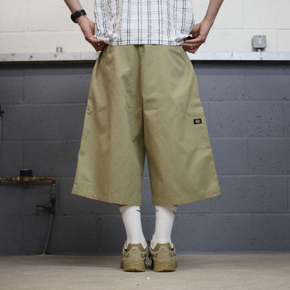 Dickies extra baggy chino shorts carpenter khaki Skater / surf style shorts long wide leg summer