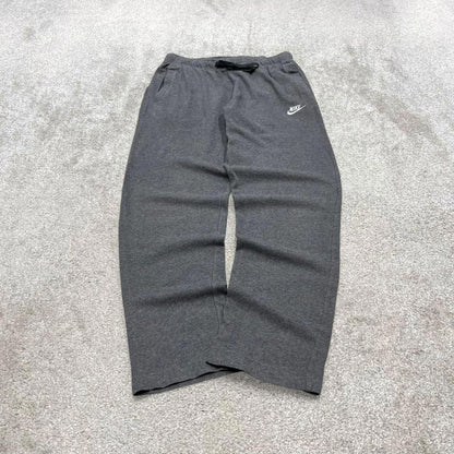 Vintage y2k Nike tracksuit bottoms grey Floaty lightweight swoosh logo gym jogger sweatpants