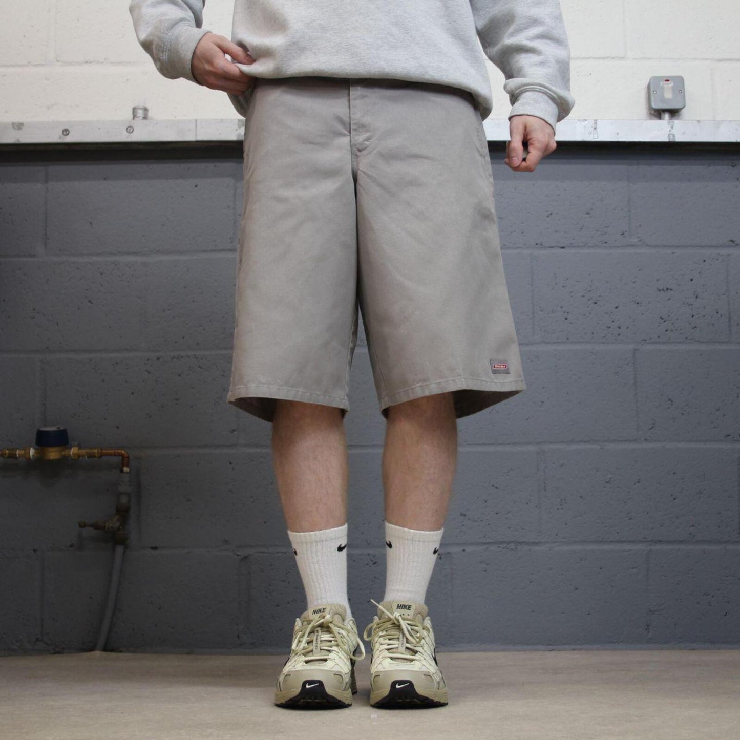 Dickies baggy carpenter shorts grey Twill chino skater style shorts loose long leg