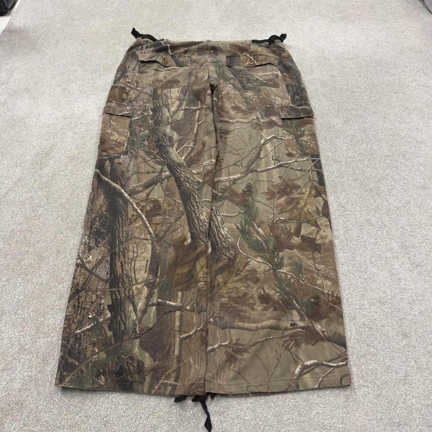 Realtree baggy camo cargo pants loose green Loose floaty leg camouflage hunting trousers