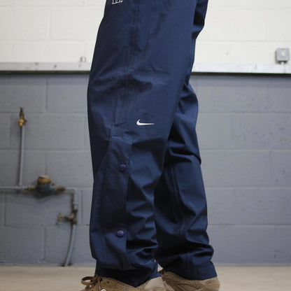 Navy Nike trackies S