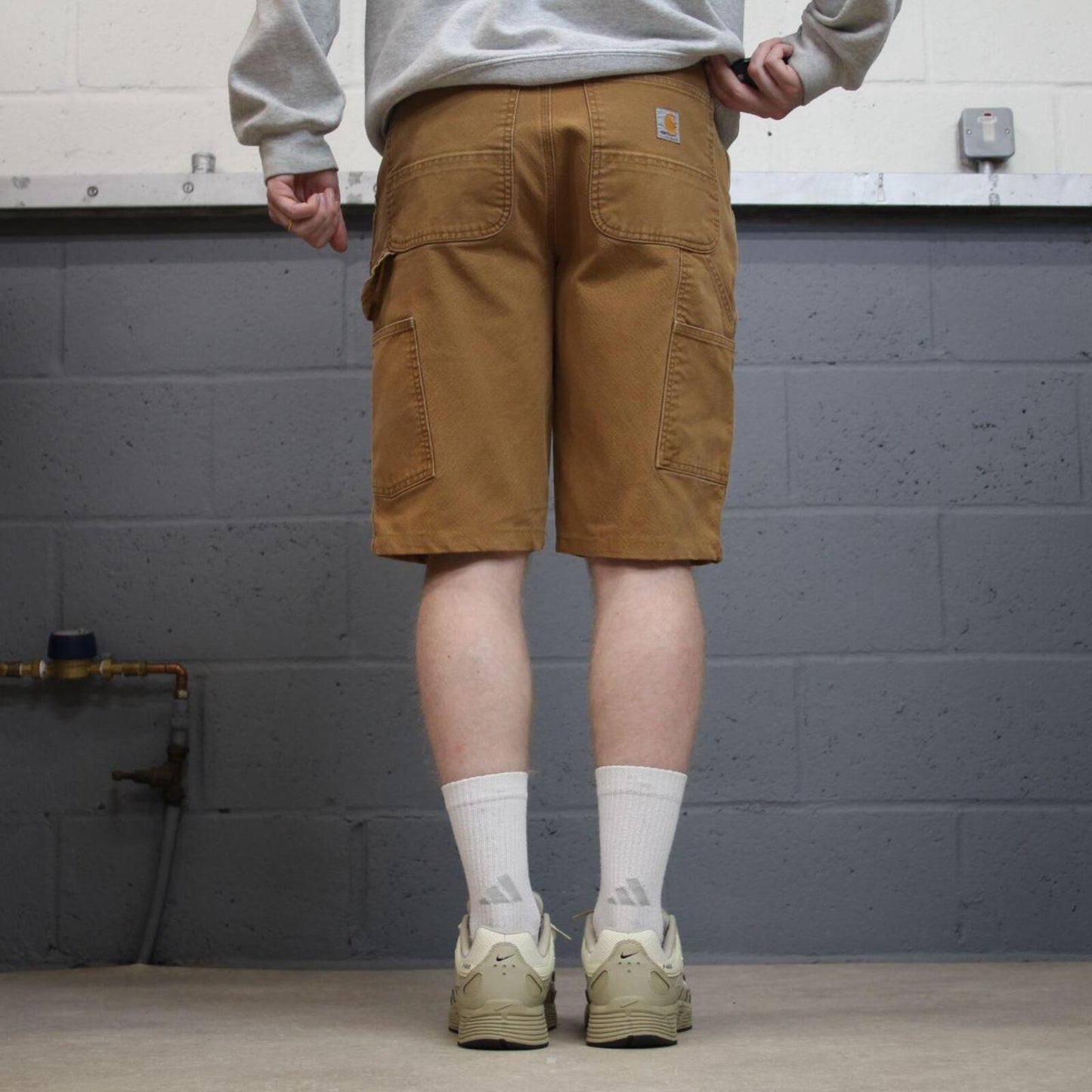 Carhartt cargo shorts y2k faded tan Double knee carpenter skater style work shorts