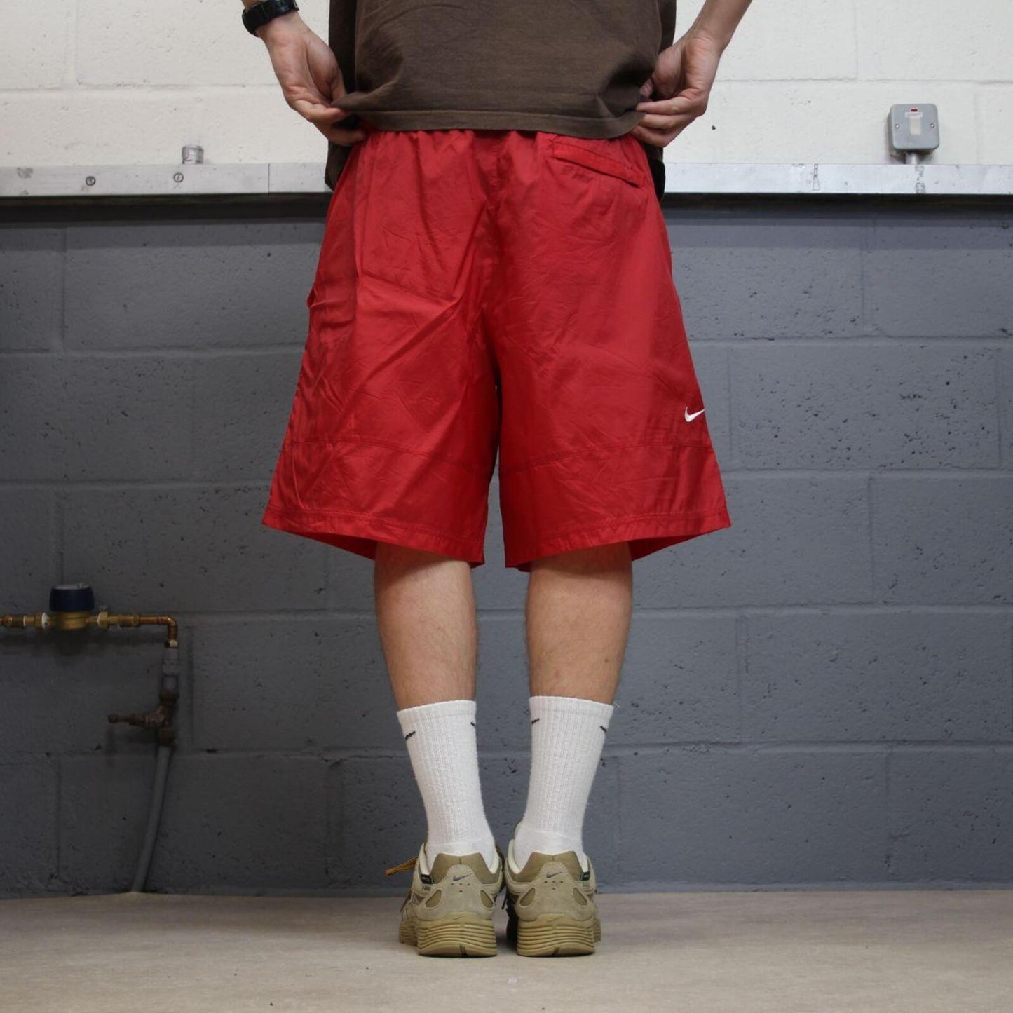 Loose Nike swim shorts y2k red Mesh lined comfy loose floaty summer gym