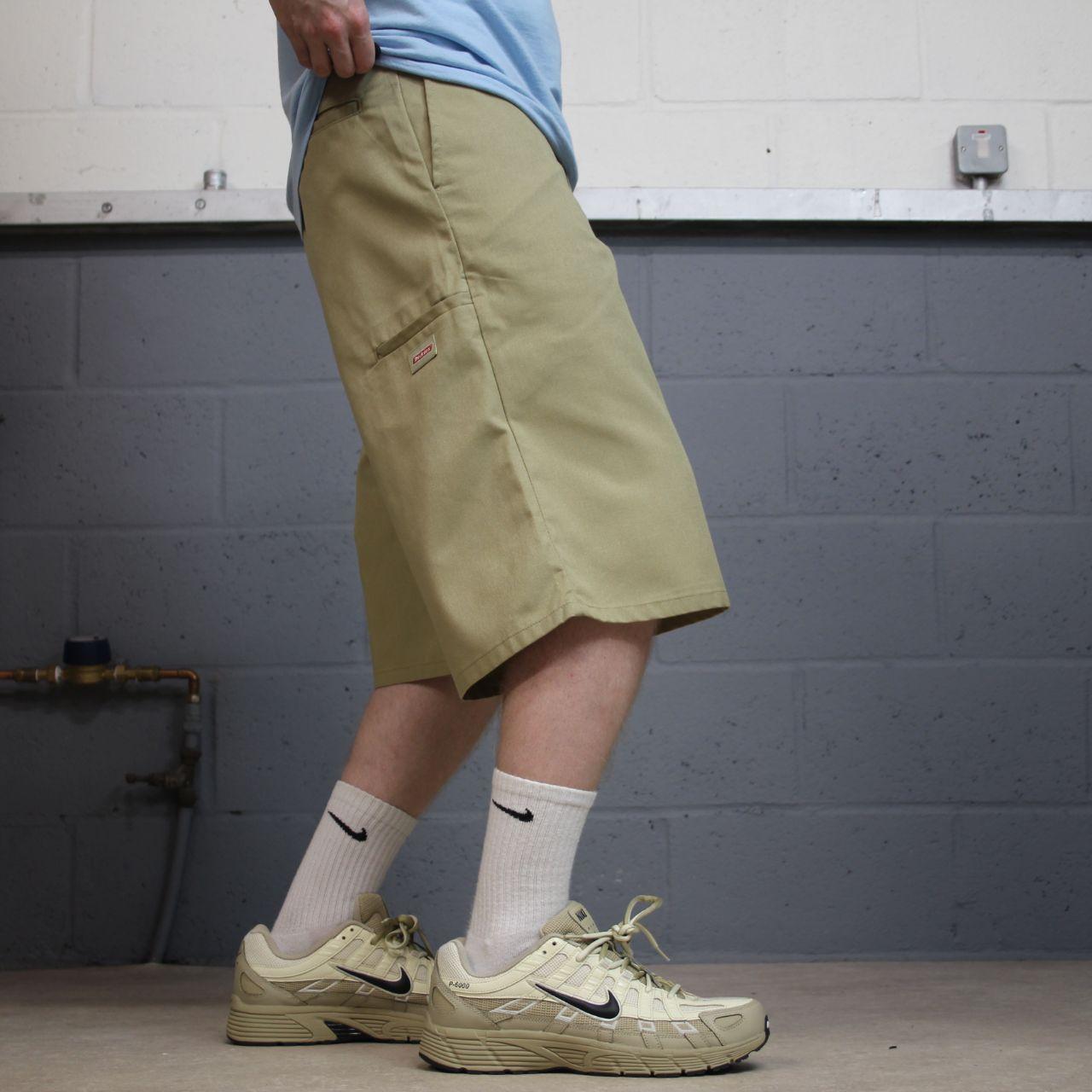 Dickies carpenter chino shorts long leg khaki Chino style skater shorts loose leg festival