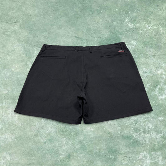 Y2k loose Dickies chino shorts skater style black W40 loose fit
