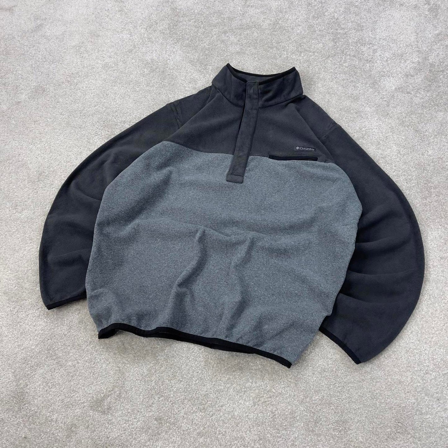 Grey Columbia technical fleece Large y2k style snap T popper autumn fall fashion pull over