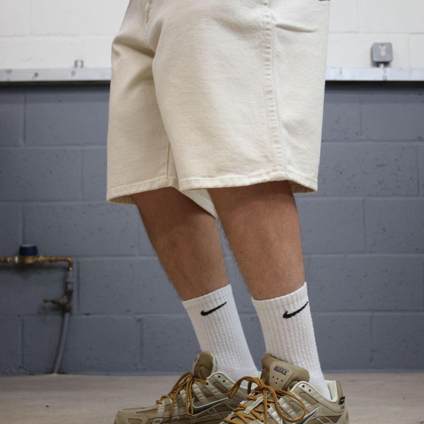 Wrangler denim shorts y2k off white Loose thick denim skater style summer jorts