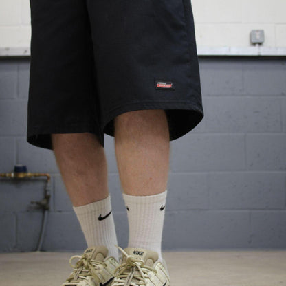 Dickies carpenter shorts long leg black Twill chino skater style shorts loose long leg