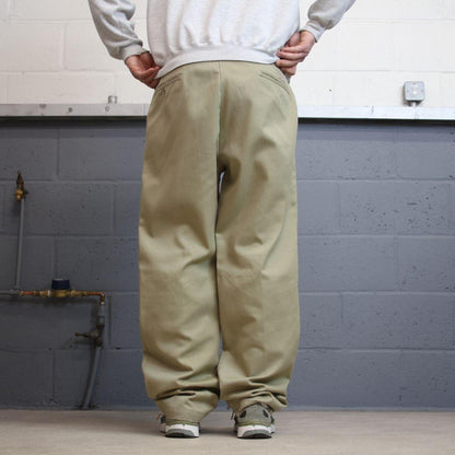 Vintage Dickies work pants loose fit khaki W36L32