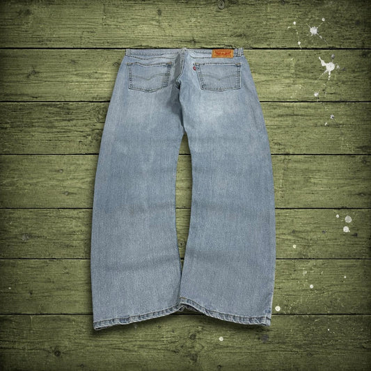 Y2K Levi’s 505 jeans W36L32 washed blue Straight fit 5 pocket belt loops red tab logo