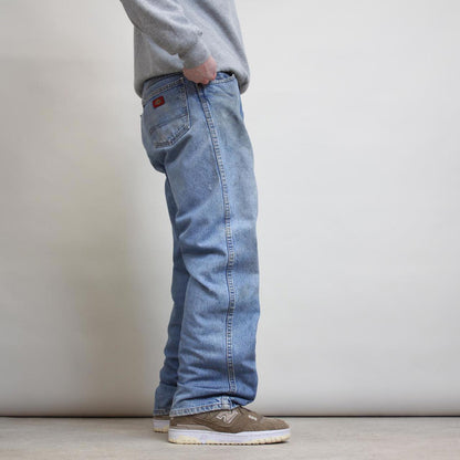 Blue Dickies jeans W36L32 distressed American workwear denim