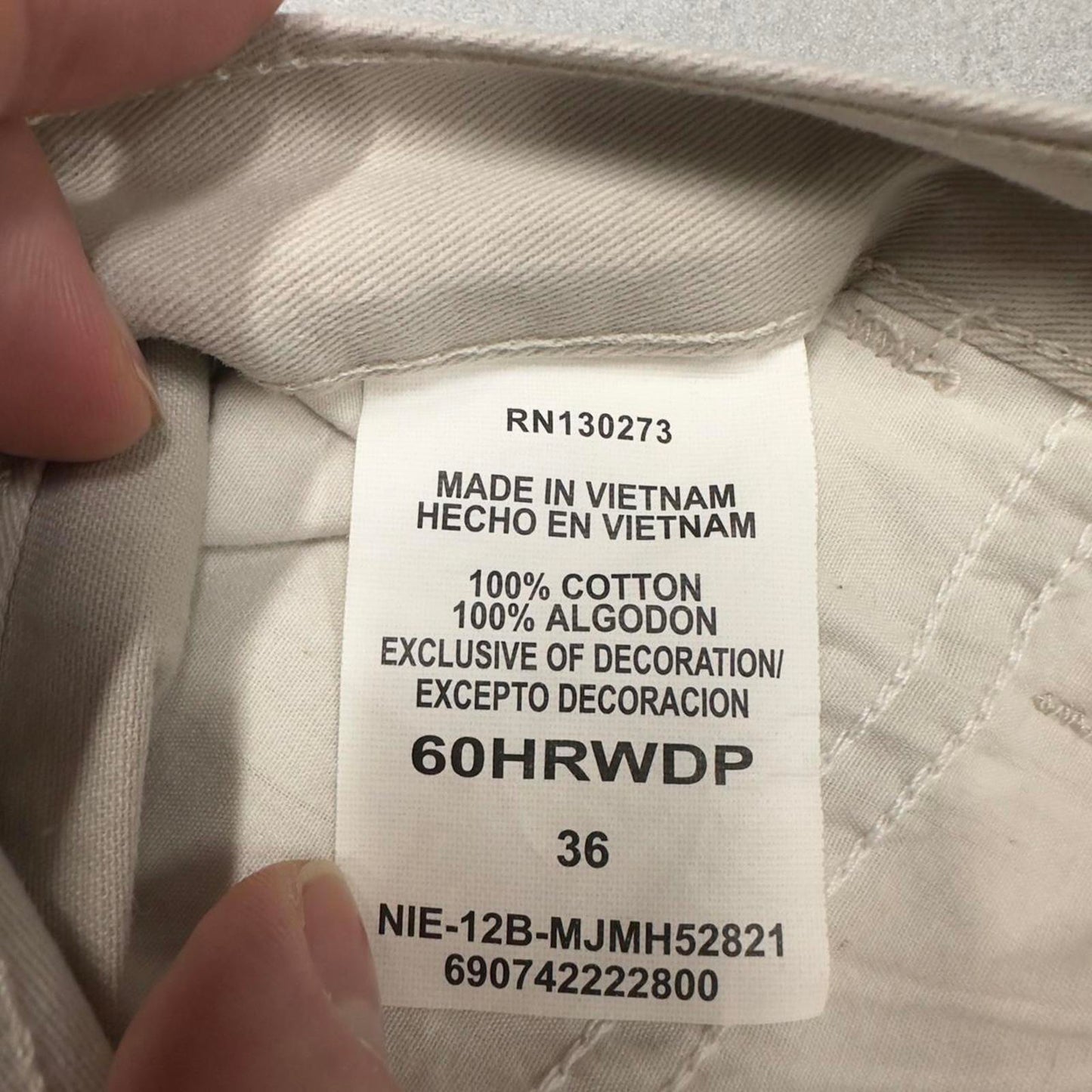 Baggy Wrangler cargo shorts W36