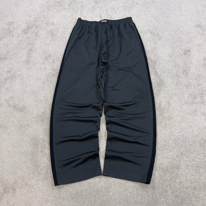 Baggy Nike Trackies Large Grey y2k 00s style loose wide leg joggers embroidered logo side stripe