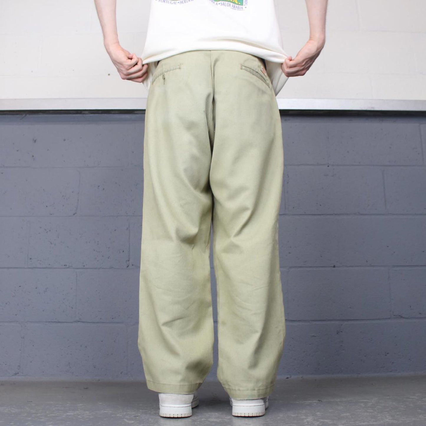 Dickies 874 trousers W36L28 beige loose chino skater pants