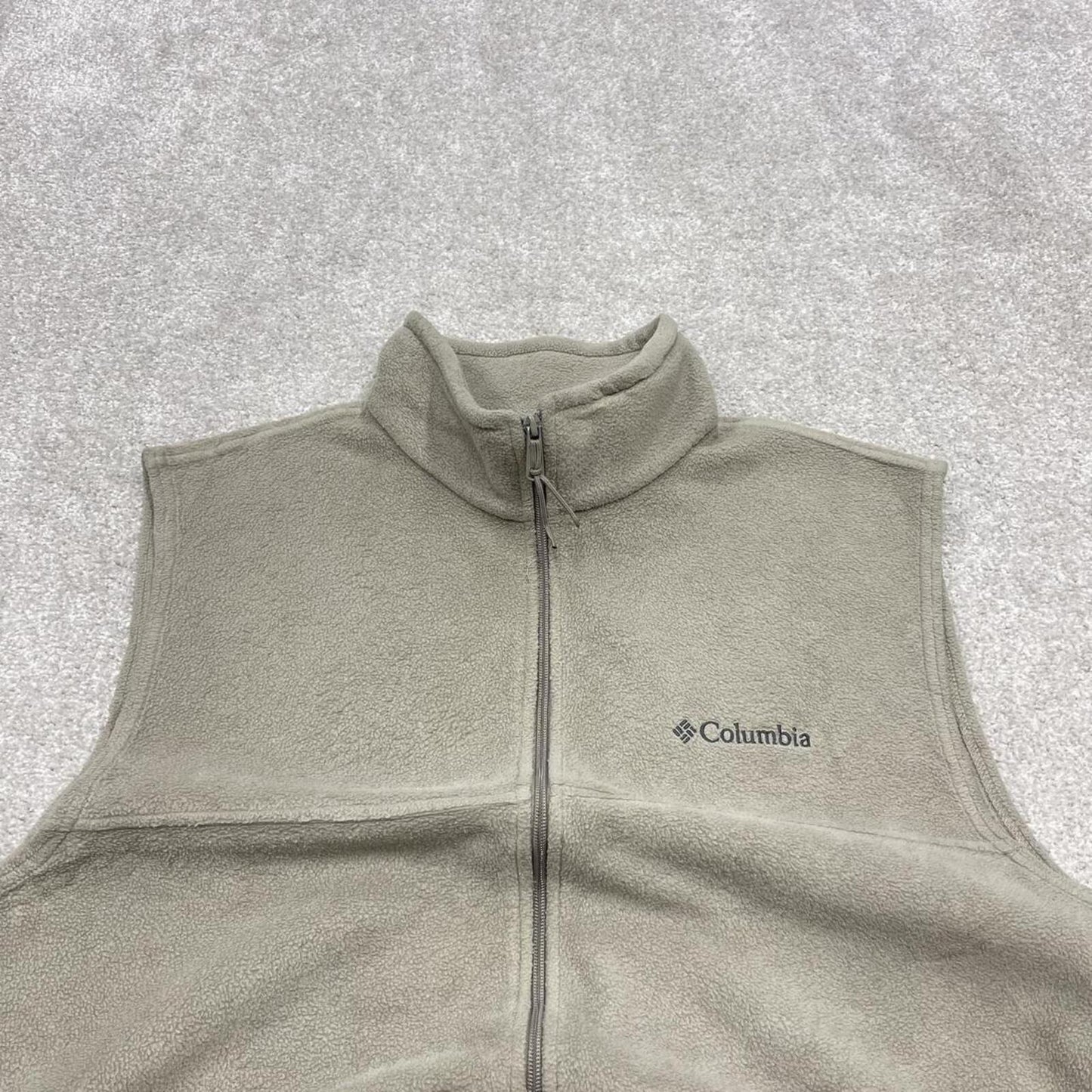Y2K Columbia technical fleece gilet boxy fit cream large Embroidered logo full zip up summer