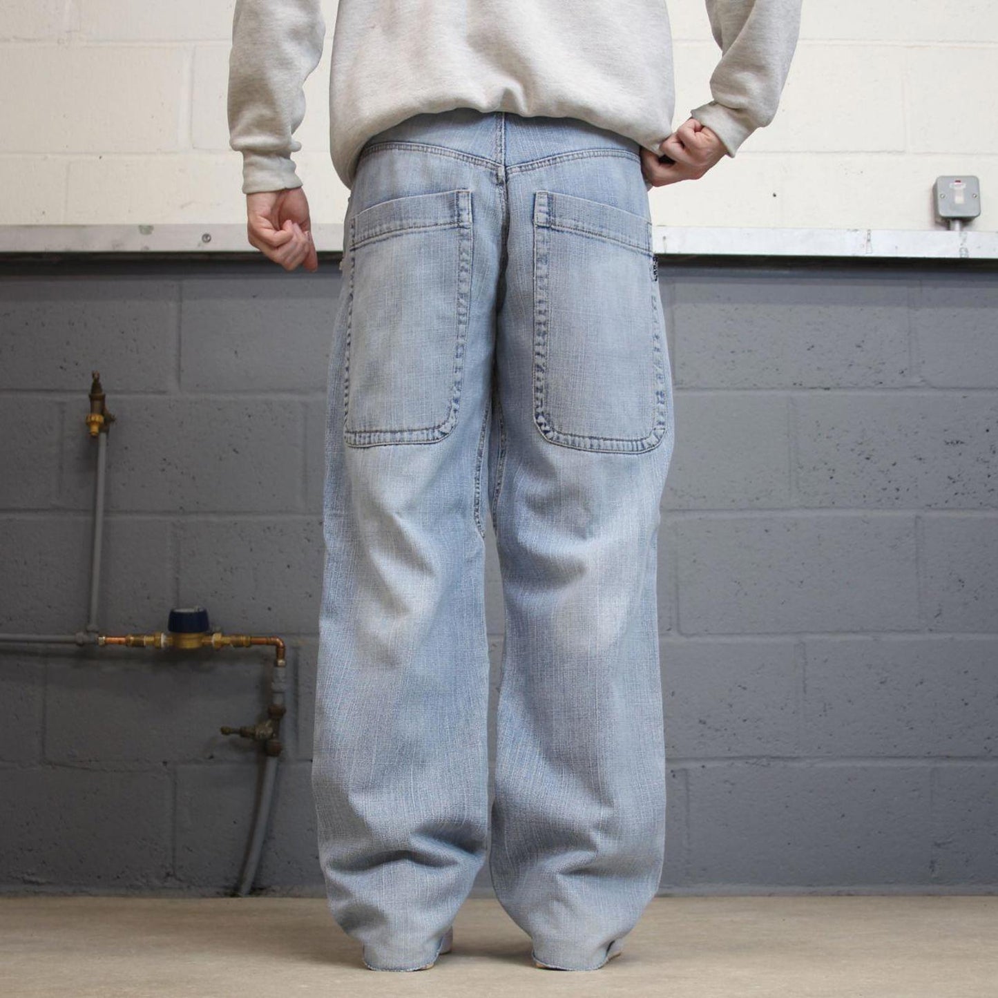 Vintage y2k baggy jeans W34L32 Six Jeans loose wide leg blue denim skater pants deep pocket