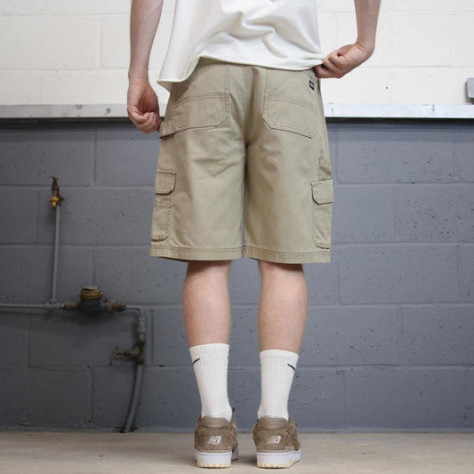 Beige baggy Dickies cargo shorts W32