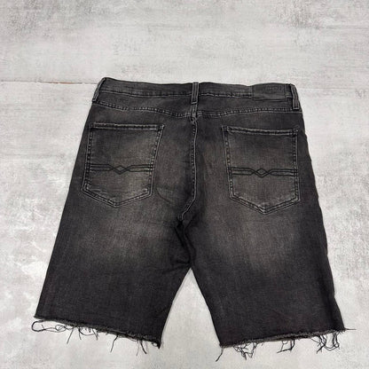 Mens Levi’s jorts W34