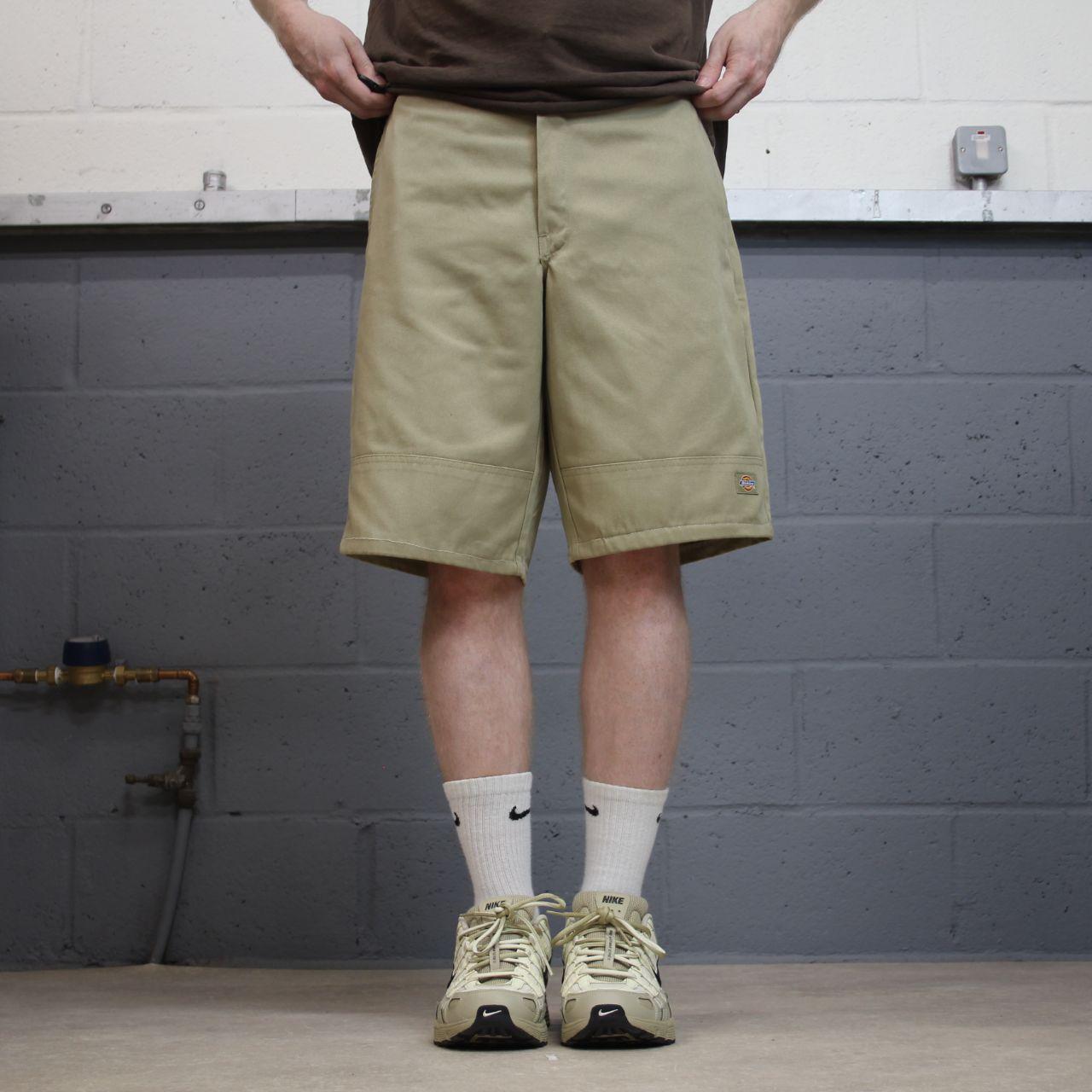 Dickies carpenter shorts loose leg khaki Twill chino skater style shorts loose cargo