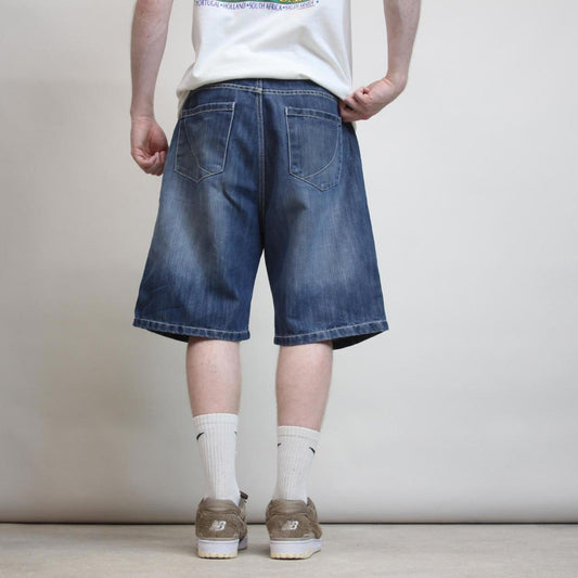 Mens baggy denim shorts W36
