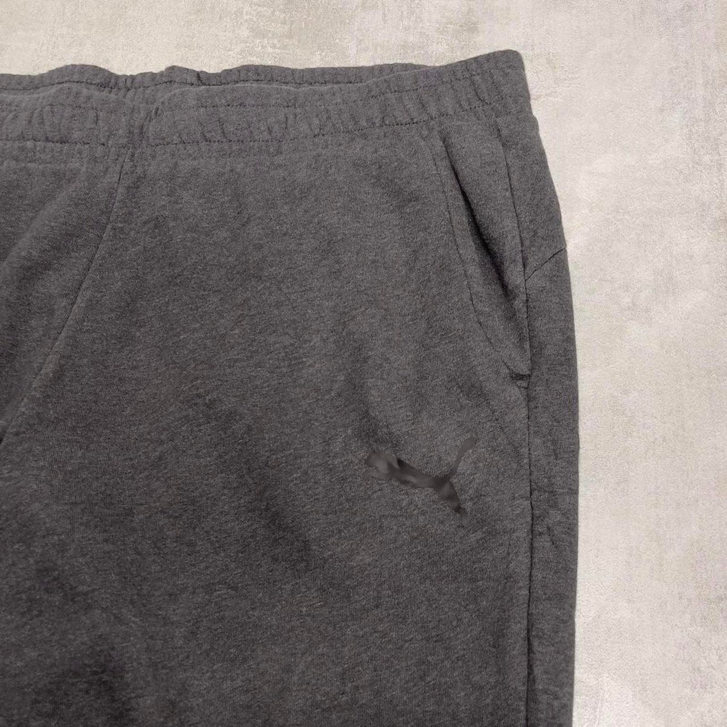 Baggy grey Puma joggers XL y2k style sportswear track pants loose fit