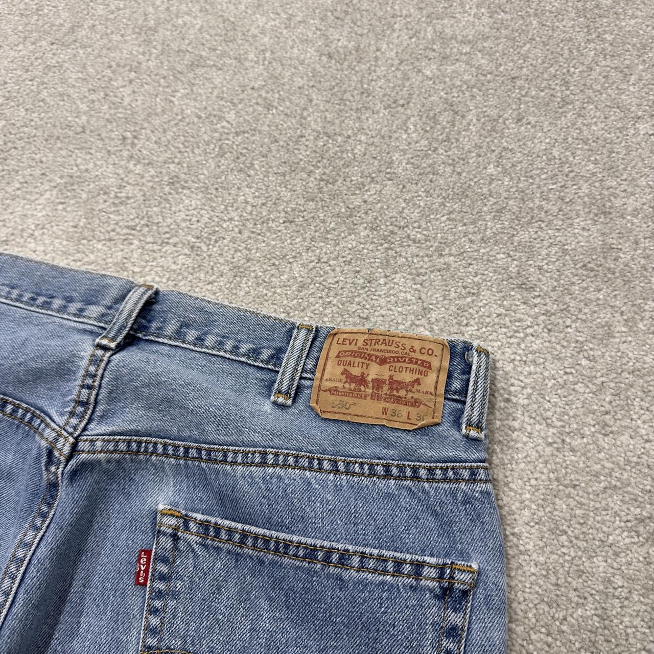 Levi’s 550 jeans y2k relaxed blue Loose leg 2000s style denim red tab logo jeans