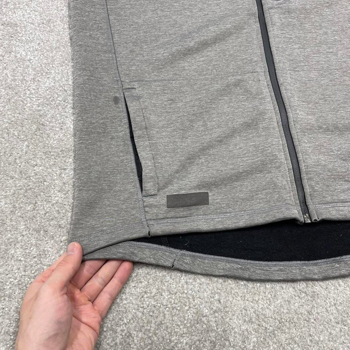 00s Oakley technical hoodie XL men's y2k style grey lightweight hooded performance tech top