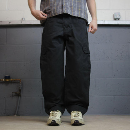 Wrangler cargo pants y2k black W34L30 Loose straight leg skater work pants