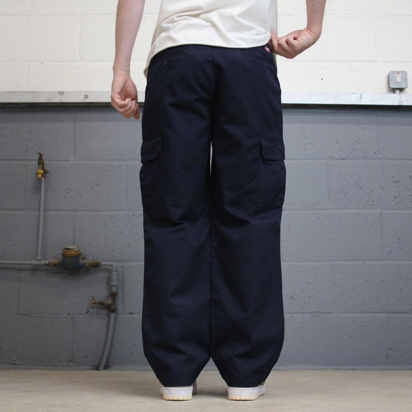 Vintage baggy cargo trousers W32L30 navy Red Kap loose leg chino style skater pants