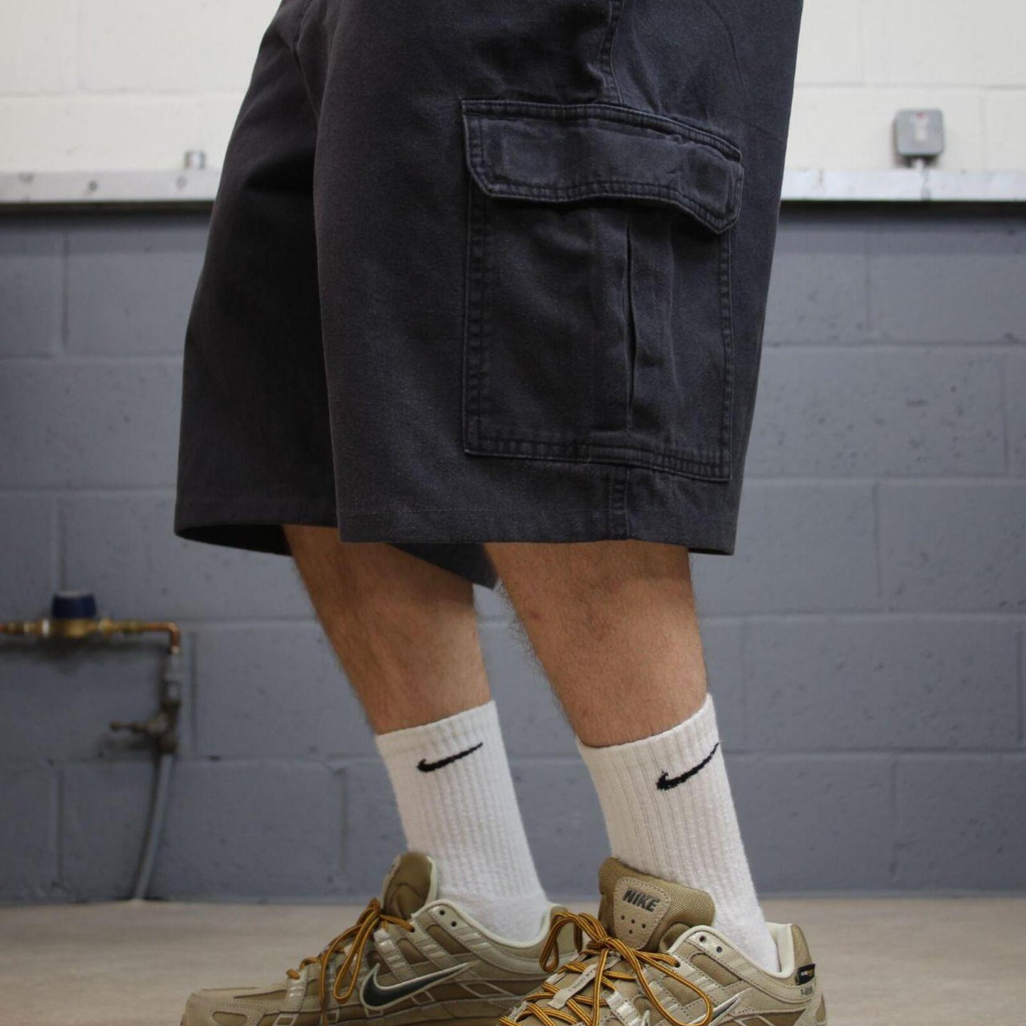 Dickies baggy cargo shorts faded black Chino style skater shorts wide leg festival